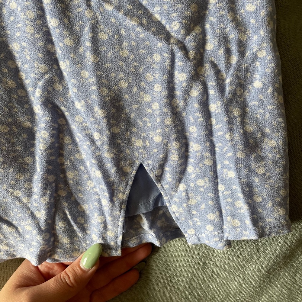 Mini skirt - Picture 2 of 5